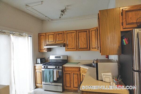 Photo - 339 Beacon St Unidad 1