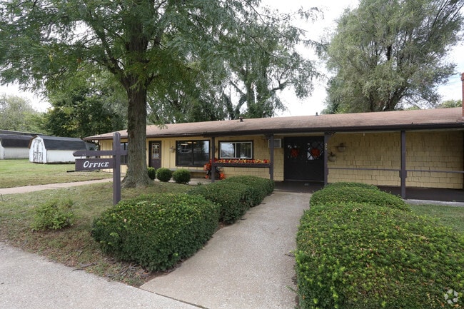 Rocwood Apartments