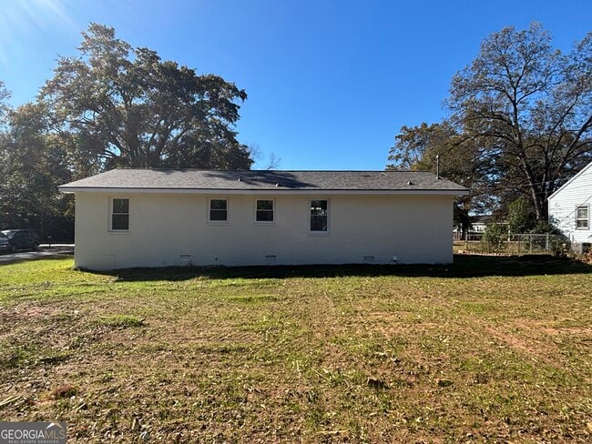 Photo - 1015 Highland Ave