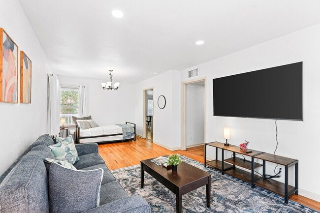 Photo - 4317 Amherst Dr Unit SI ID1570992P