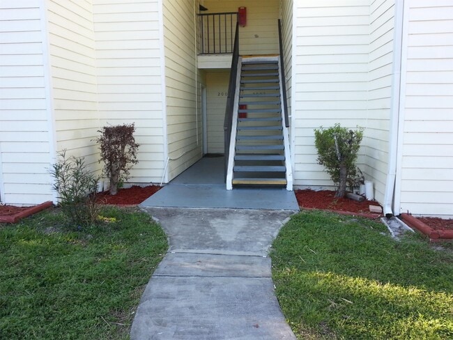 Crystal Trace Apartments