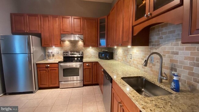 Building Photo - 11620 Ivystone Ct Unit 101 Rental