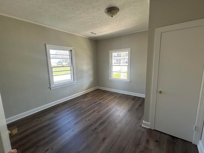 Photo - 1311 Nutwood St