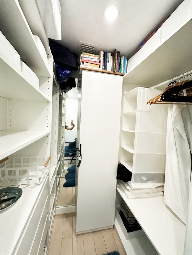 Photo - 2135 Washington Ct