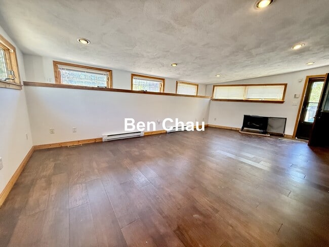 Photo - 148 Morrison Ave