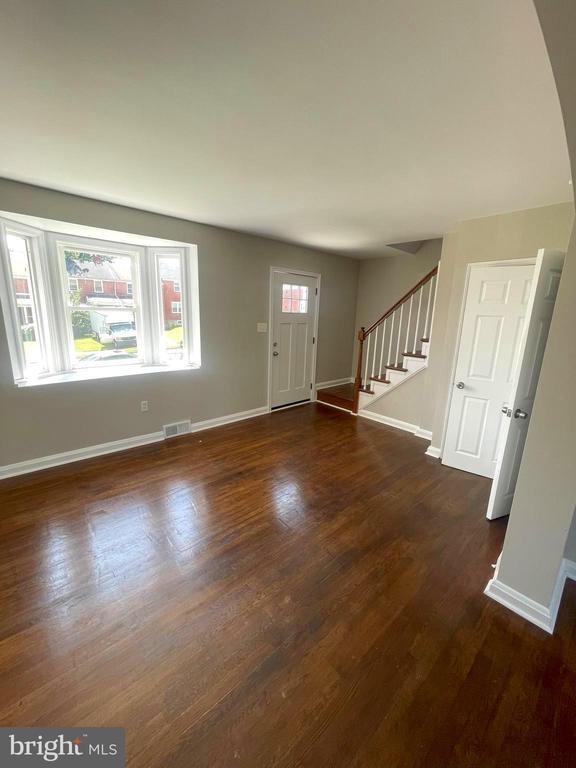 Photo - 1408 Cedarcroft Rd