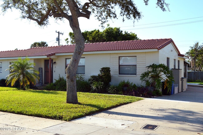 Photo - 64 Cardinal Dr