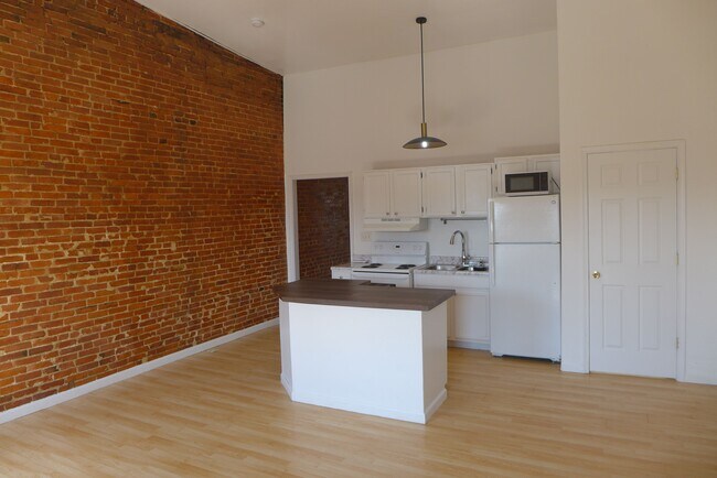 Photo - 1705 N Calvert St Unit 3A