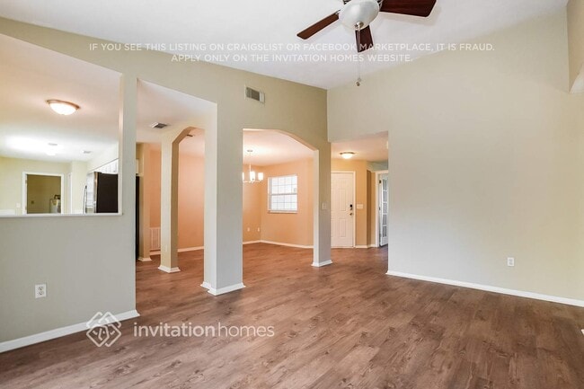 Photo - 772 Mentmore Cir