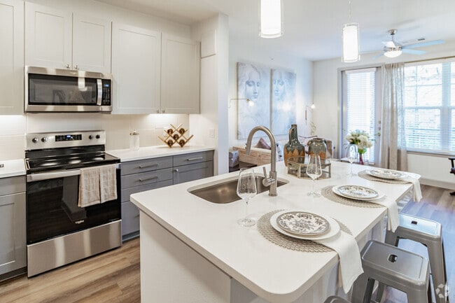 Building Photo - Make Your Move – Get a Month Free Unit ASCG1 Rental