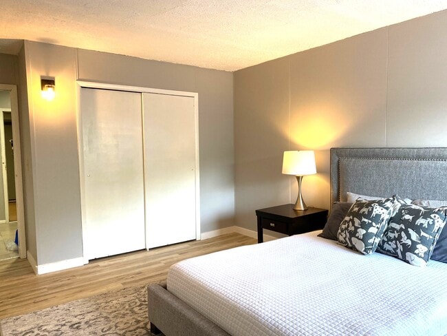 Photo - Primrose Gardens