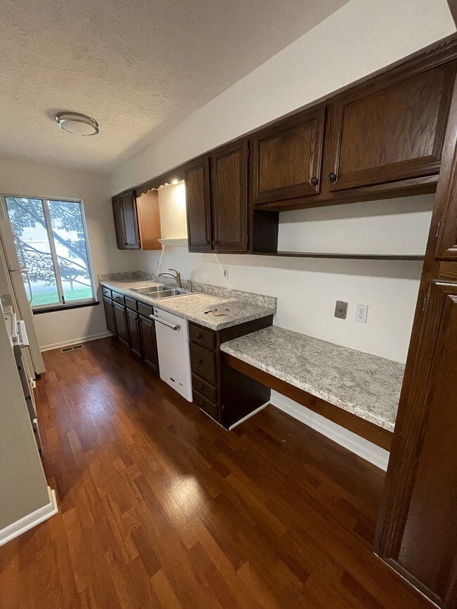 Photo - 2177 Woodleaf Ct Unit 2177
