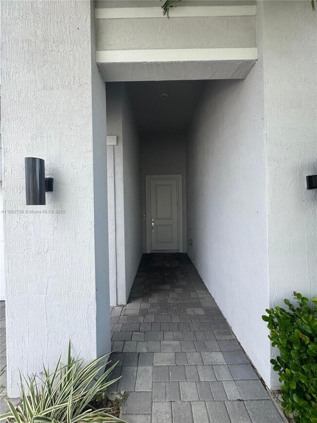 Photo - 4398 SW 173rd Ave