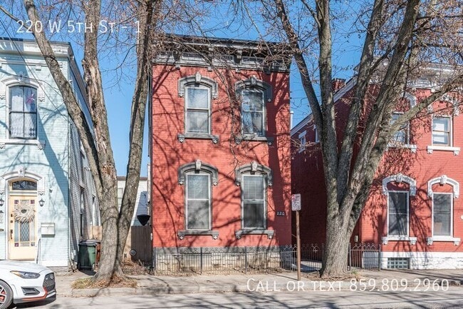 Photo - 220 W 5th St Unit 1