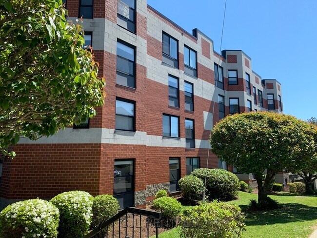 Photo - 35 Vine St Condo Unit 402