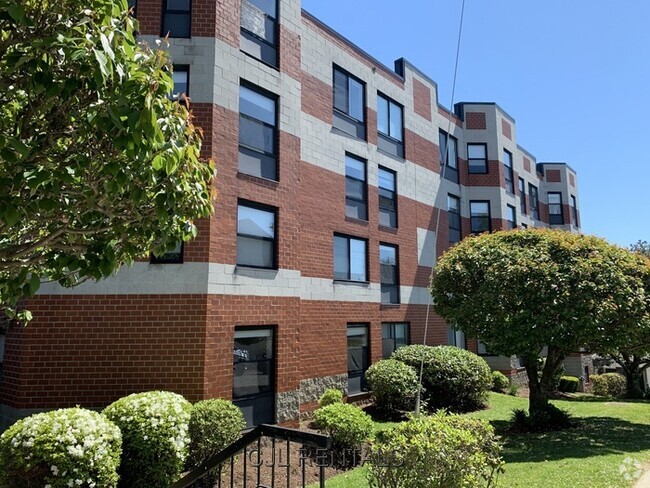 Building Photo - 35 Vine St Unit 402 Rental