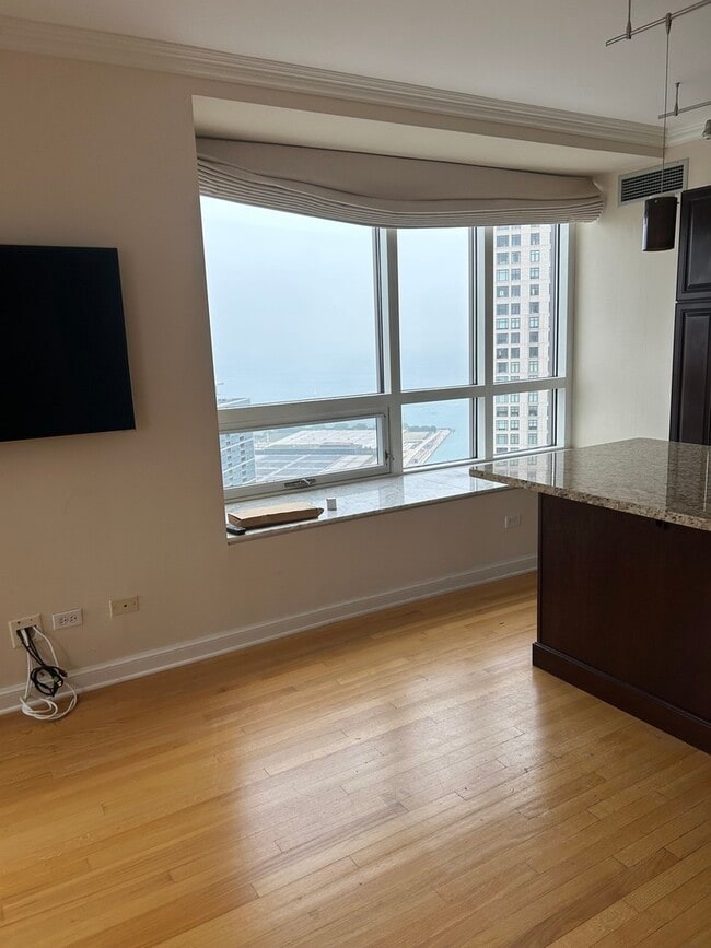 Photo - 512 N McClurg Ct Unit 5501