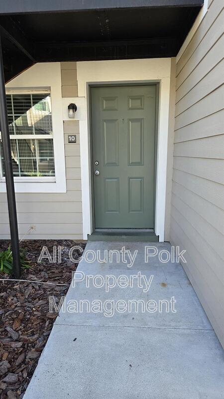 Photo - 915 Ariana St Unit Apt 10