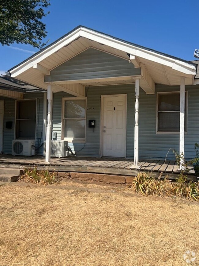 Building Photo - 2014 Polk St Unit 2014 Polk A Rental