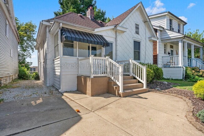Photo - 2617 Sutton Blvd