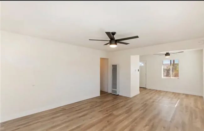 5555 Mariposa Ave