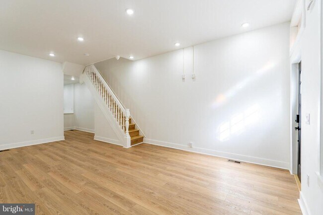 Photo - 1824 N Bouvier St