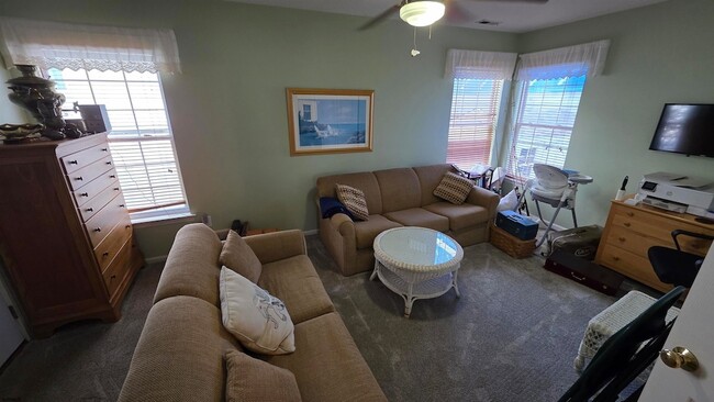 Photo - 9604 Ventnor Ave