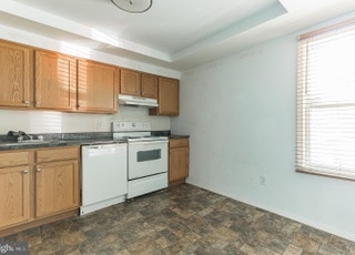 Photo - 1805 Bromley Estate
