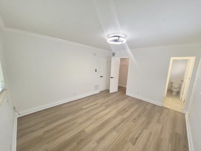 Photo - 5080 SW 64th Ave Unit 208
