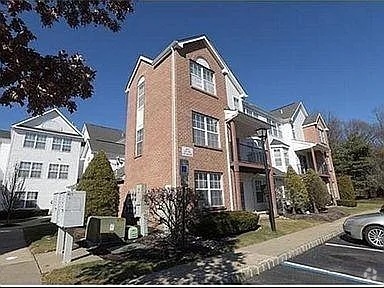 Building Photo - 1406 Plymouth Rd Unit 1406 Rental