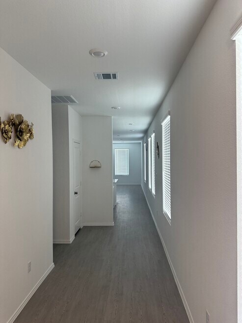 13400 Trumpet Creeper Dr