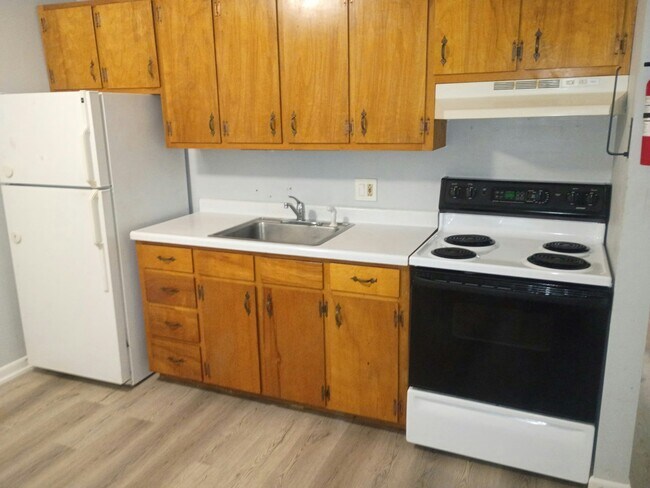 Photo - 17 Winter St Unit 11