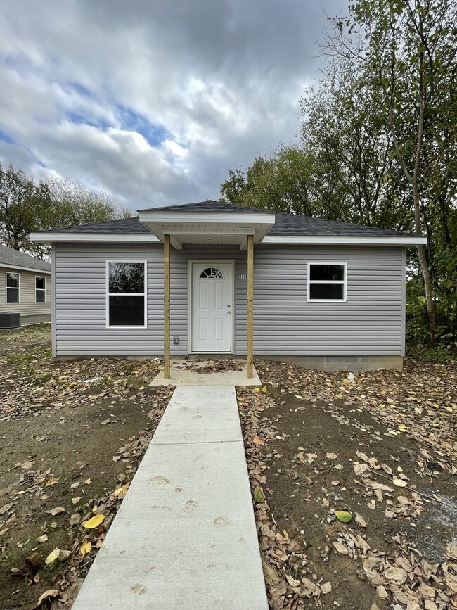 Building Photo - 1336 Cumberland St