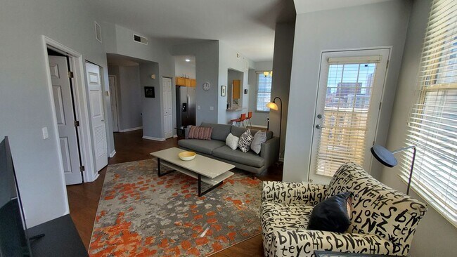 Photo - 475 W 12th Ave Condo