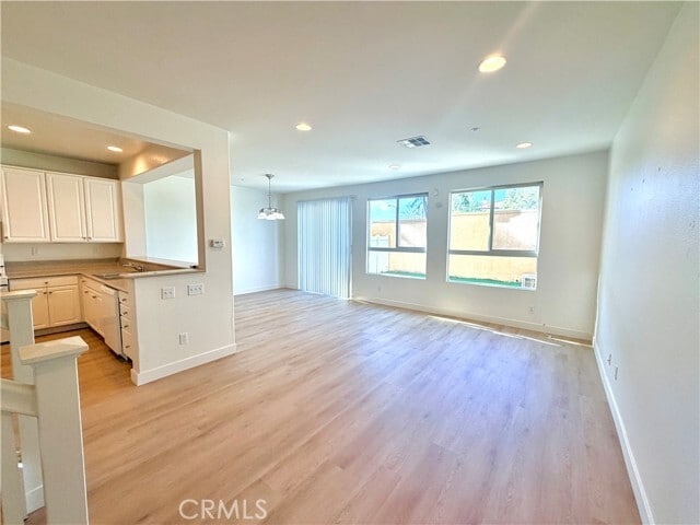 Photo - 7161 East Ave