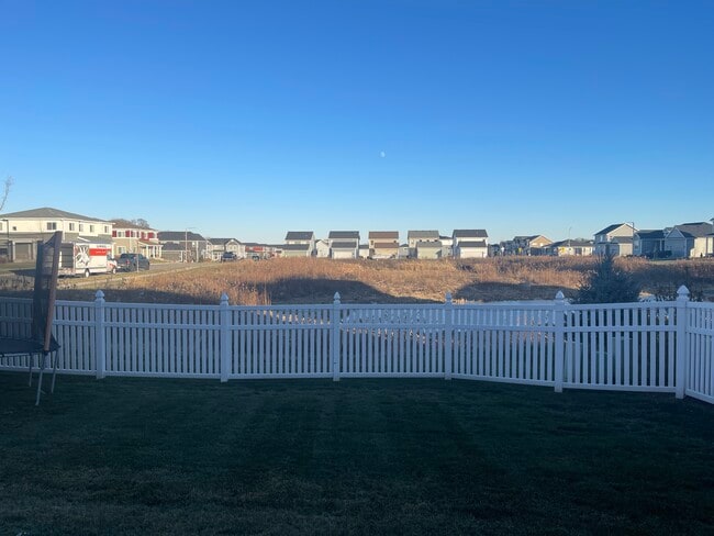 Photo - 113 Alton Dr