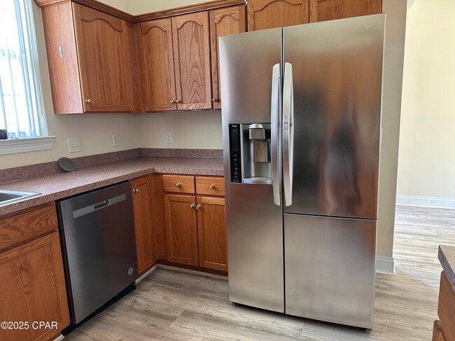 Photo - 205 Wisteria St