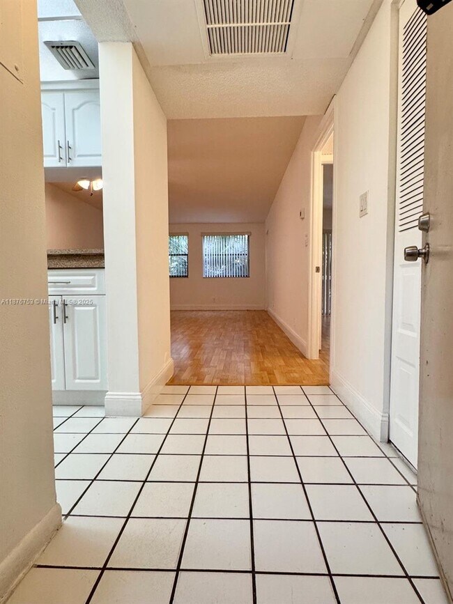 Photo - 8100 Geneva Ct Unit 333