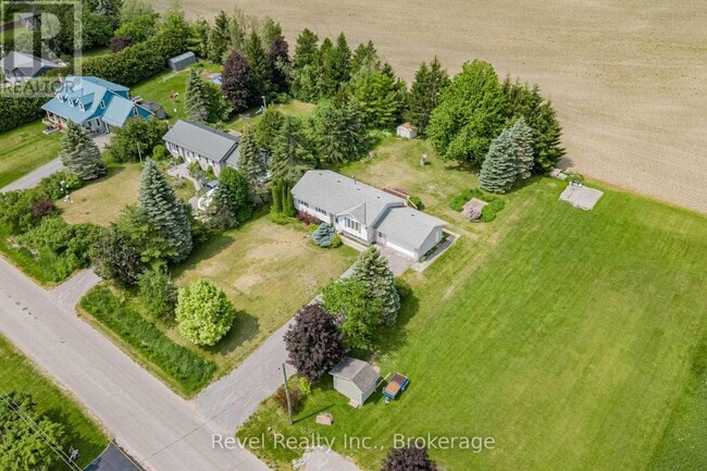 Photo - 137 O'Reilly Ln