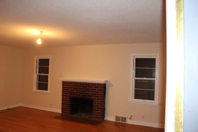 Photo - 317 2nd St Unit 1