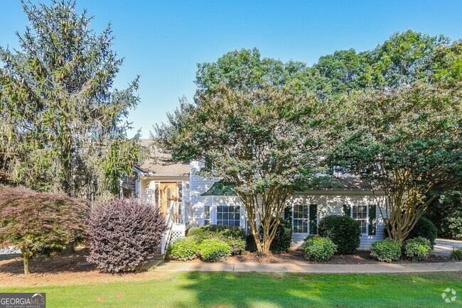 Building Photo - 301 Saddlewood Dr Rental
