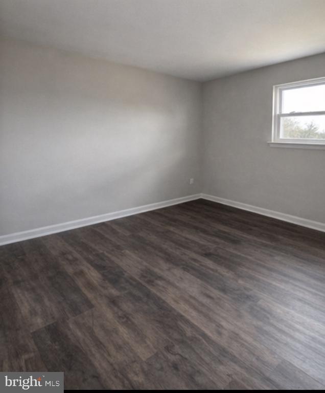 Photo - 212 Woodlawn Ave