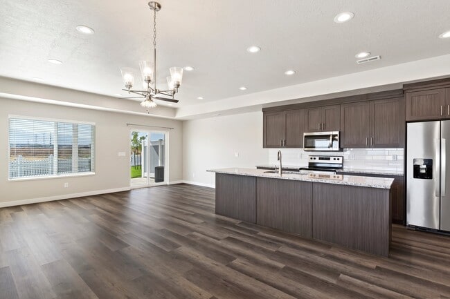 Photo - 2963 S 3525 W