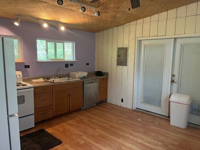 Photo - Flexible Rental Near Hilo – Whole House or Separate Units | Pets OK