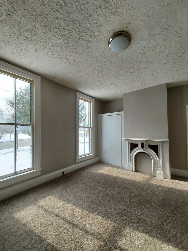 Photo - 242 W Main St