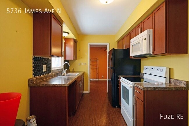Photo - 5736 James Ave N