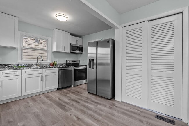 Photo - NEW RENTAL ALERT: Beautiful 4-Bed Home in Hampton — Available NOW!