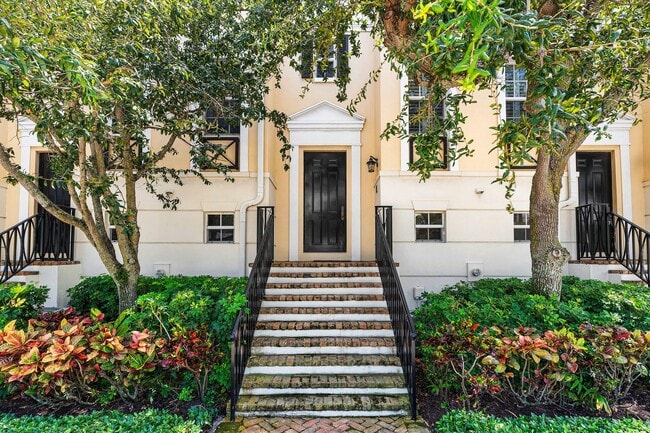 Building Photo - 75 NE 5th Ave