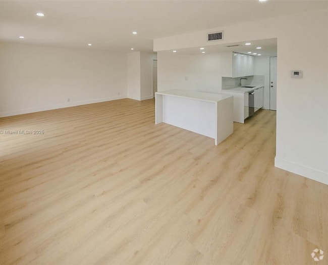 Building Photo - 17911 NW 68th Ave Rental