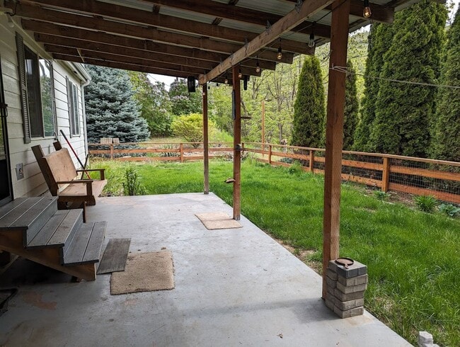 Photo - Beautiful Juliaetta House